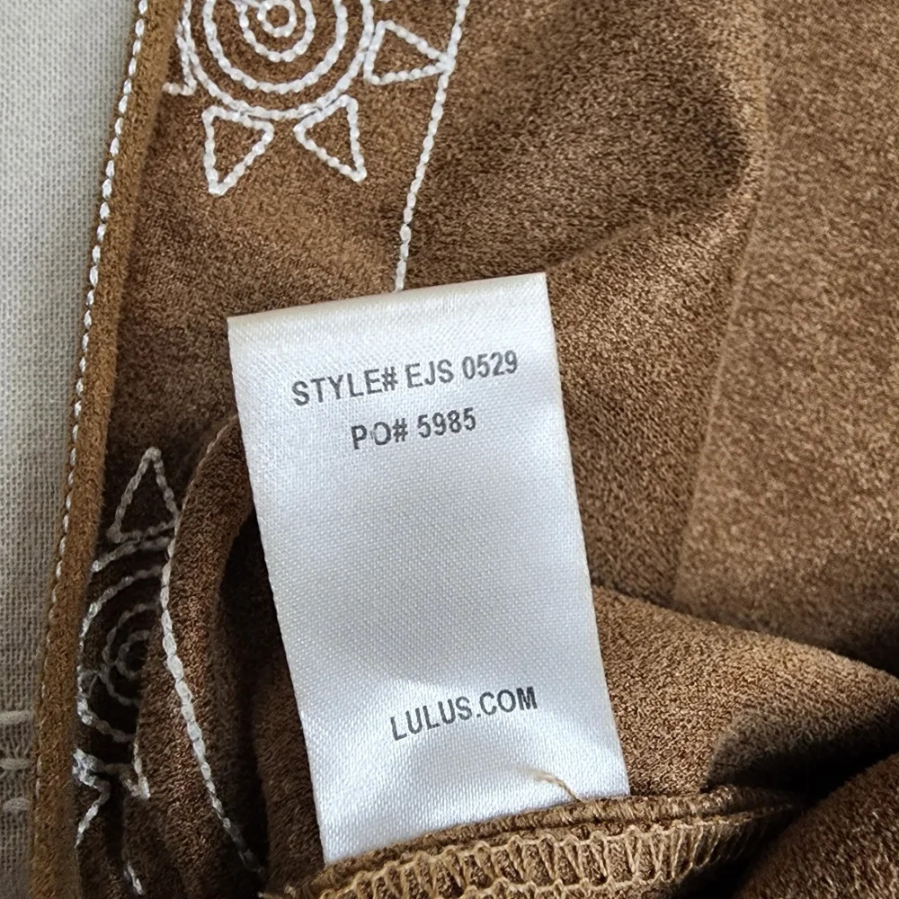 Lulus size M ornamental tan embroidered suede mini skirt - Picture 8 of 8